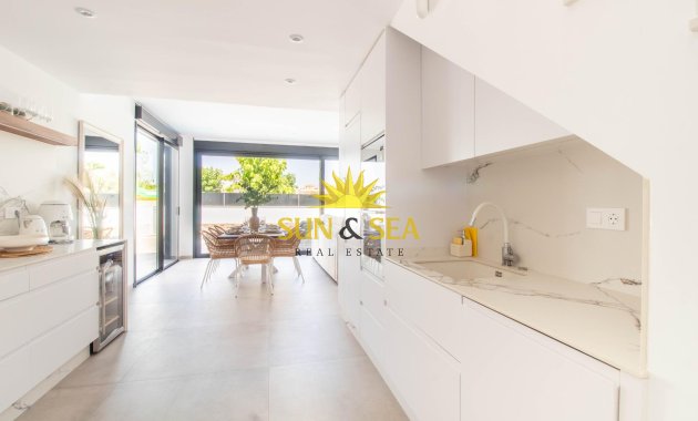 Resale - Villa / Semi detached - Santiago de la ribera - zona san blas