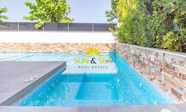 Resale - Villa / Semi detached - Santiago de la ribera - zona san blas