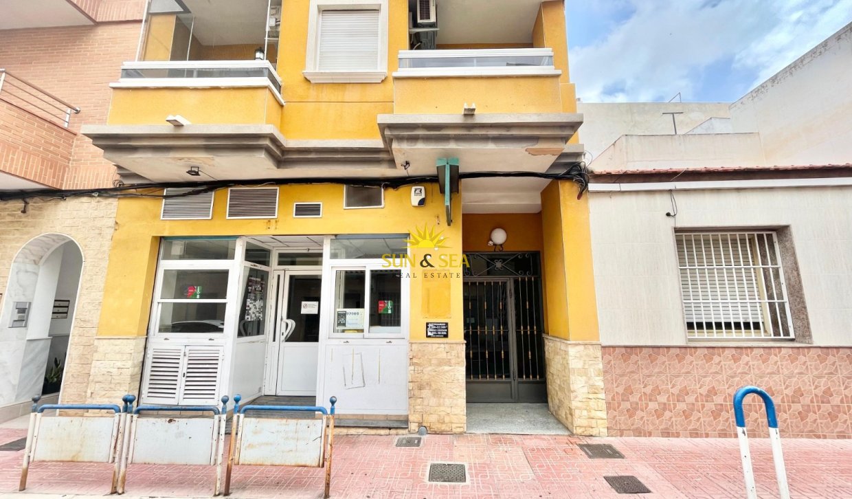 Reventa - Atico - Torrevieja - Centro