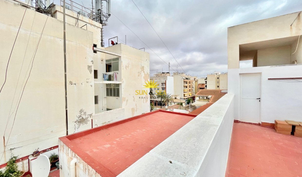 Reventa - Atico - Torrevieja - Centro