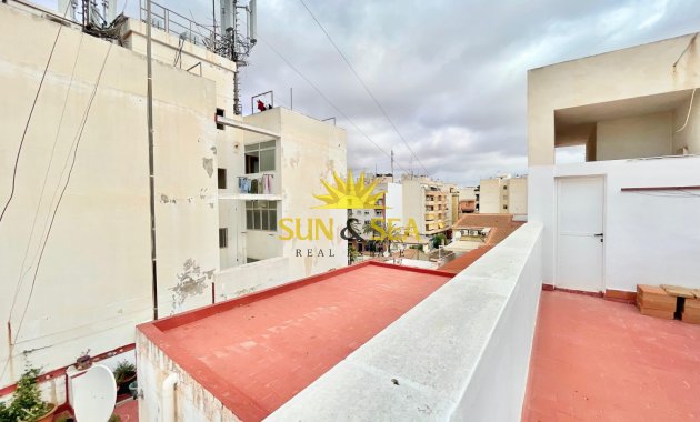 Reventa - Atico - Torrevieja - Centro