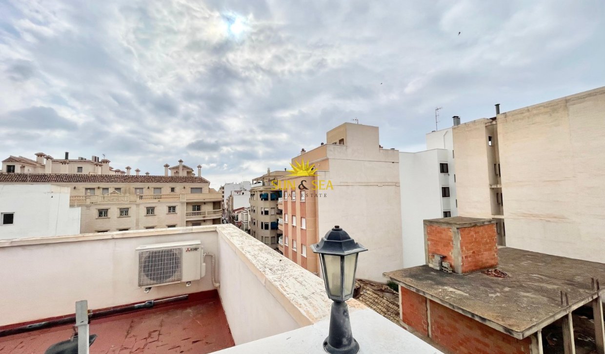 Reventa - Atico - Torrevieja - Centro