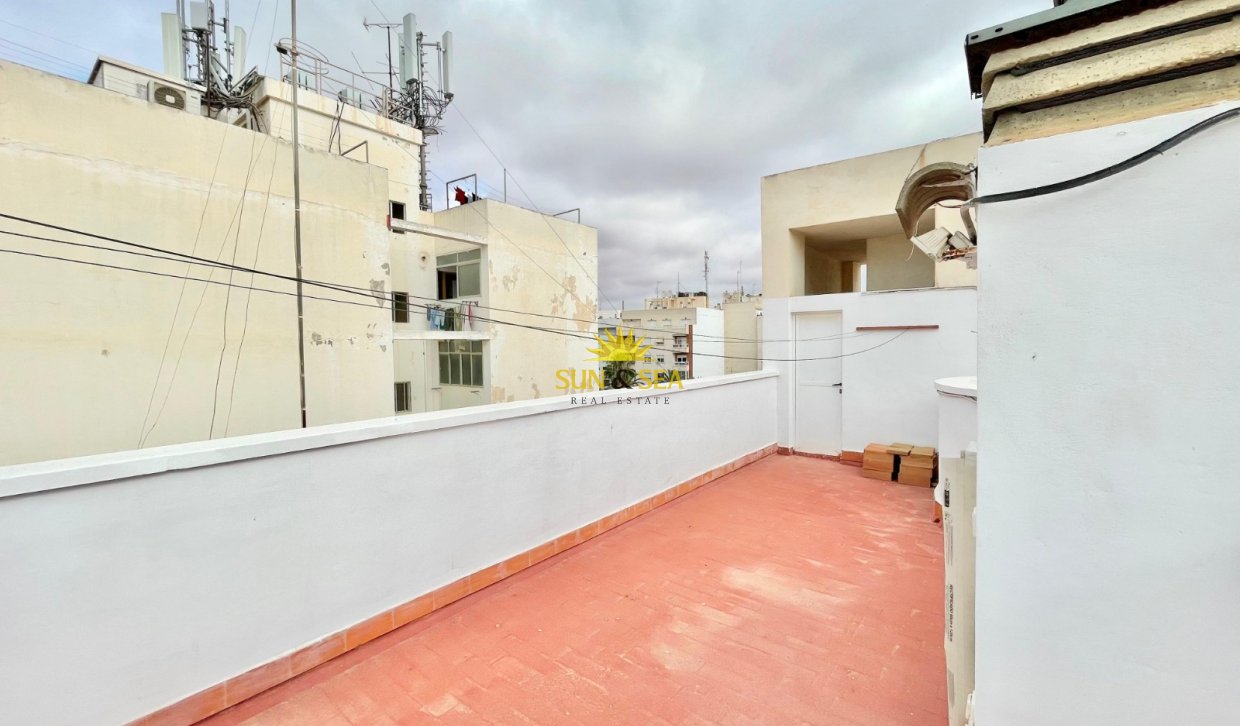 Reventa - Atico - Torrevieja - Centro