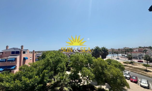 Alquiler a largo plazo - Chalet - Santa Pola