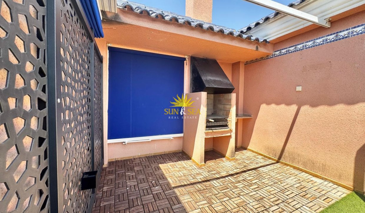 Alquiler a largo plazo - Chalet - Santa Pola