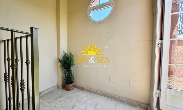 Alquiler a largo plazo - Chalet - Santa Pola