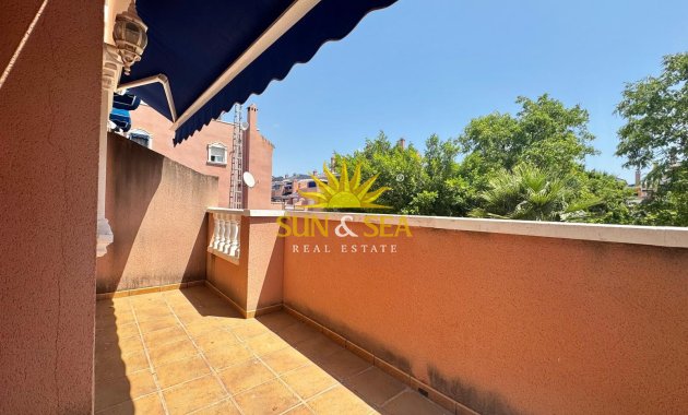 Alquiler a largo plazo - Chalet - Santa Pola