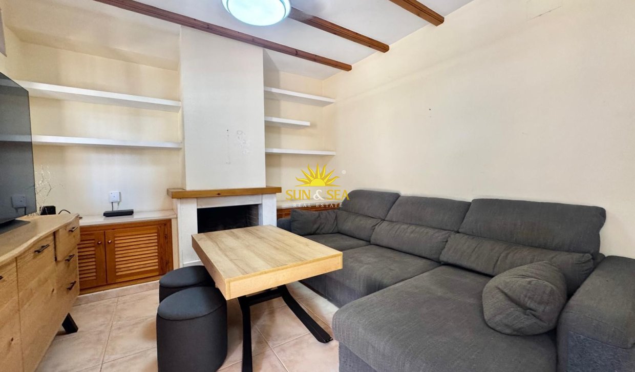 Alquiler a largo plazo - Chalet - Santa Pola