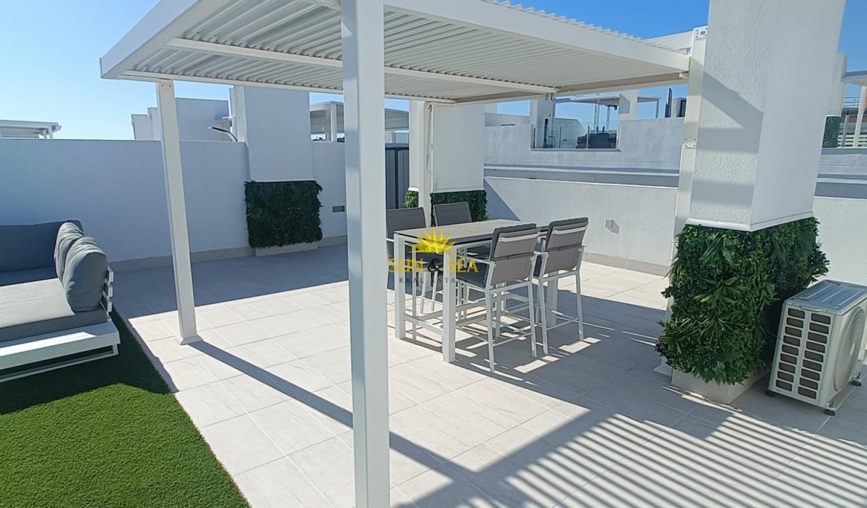 Long Term Rental - Penthouse - Torrevieja - Los altos