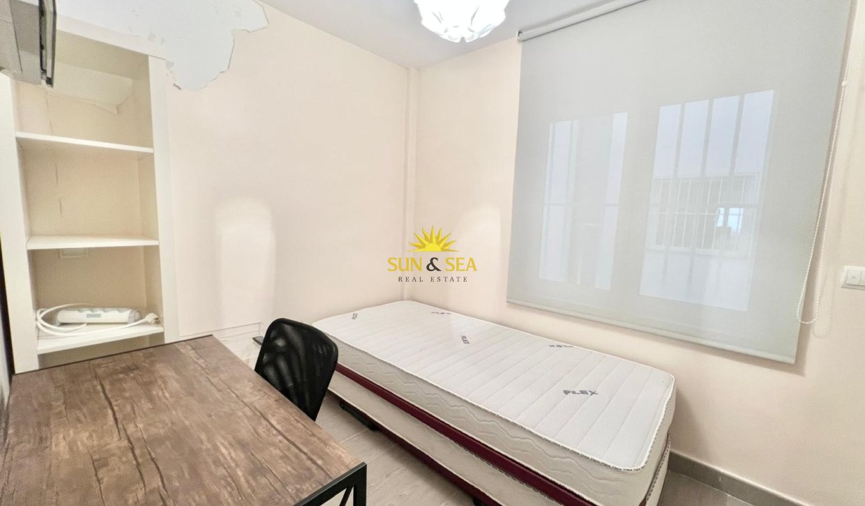 Long Term Rental - Apartment - Torrevieja - Playa del Cura