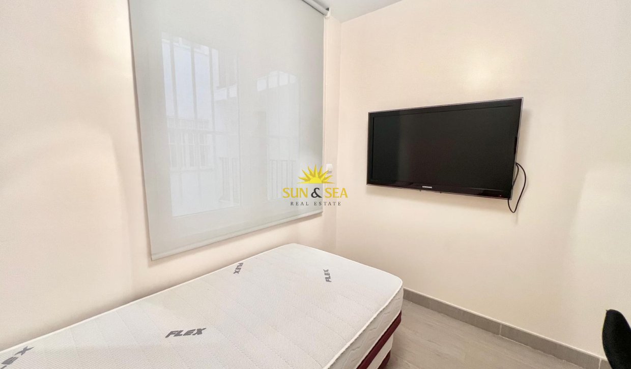 Long Term Rental - Apartment - Torrevieja - Playa del Cura
