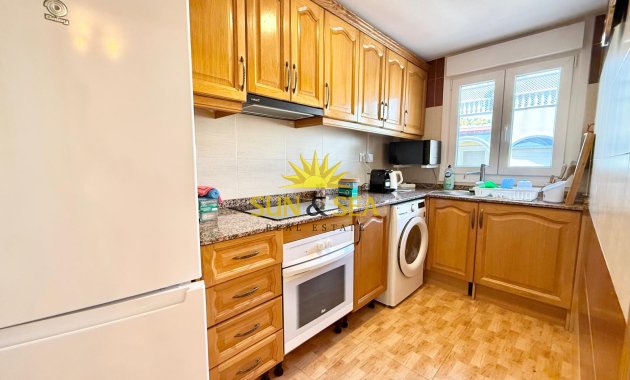 Location à long terme - Appartement - Torrevieja - Puerto de Torrevieja