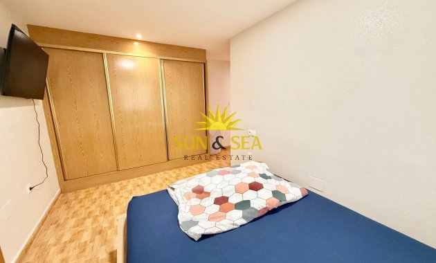 Location à long terme - Appartement - Torrevieja - Puerto de Torrevieja
