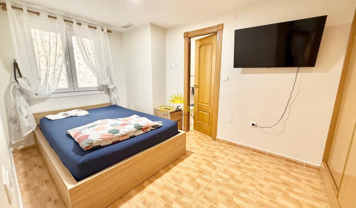 Location à long terme - Appartement - Torrevieja - Puerto de Torrevieja