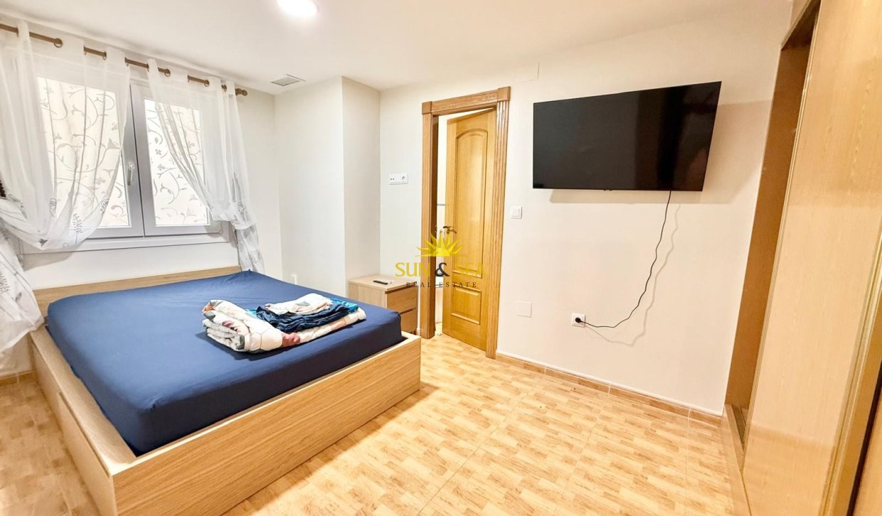 Location à long terme - Appartement - Torrevieja - Puerto de Torrevieja