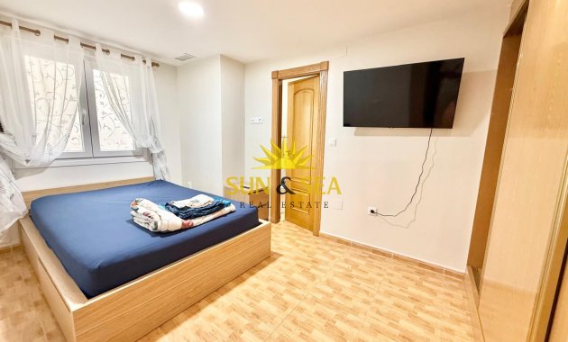 Location à long terme - Appartement - Torrevieja - Puerto de Torrevieja