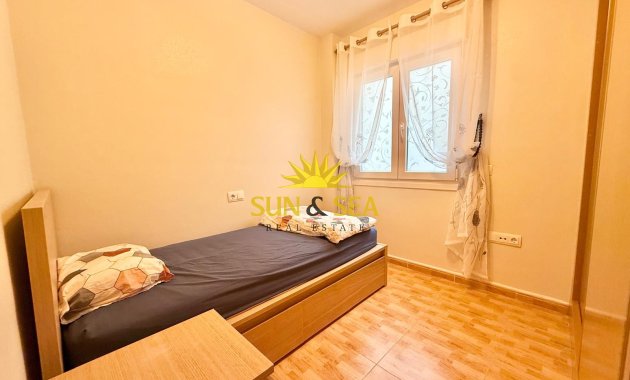 Location à long terme - Appartement - Torrevieja - Puerto de Torrevieja
