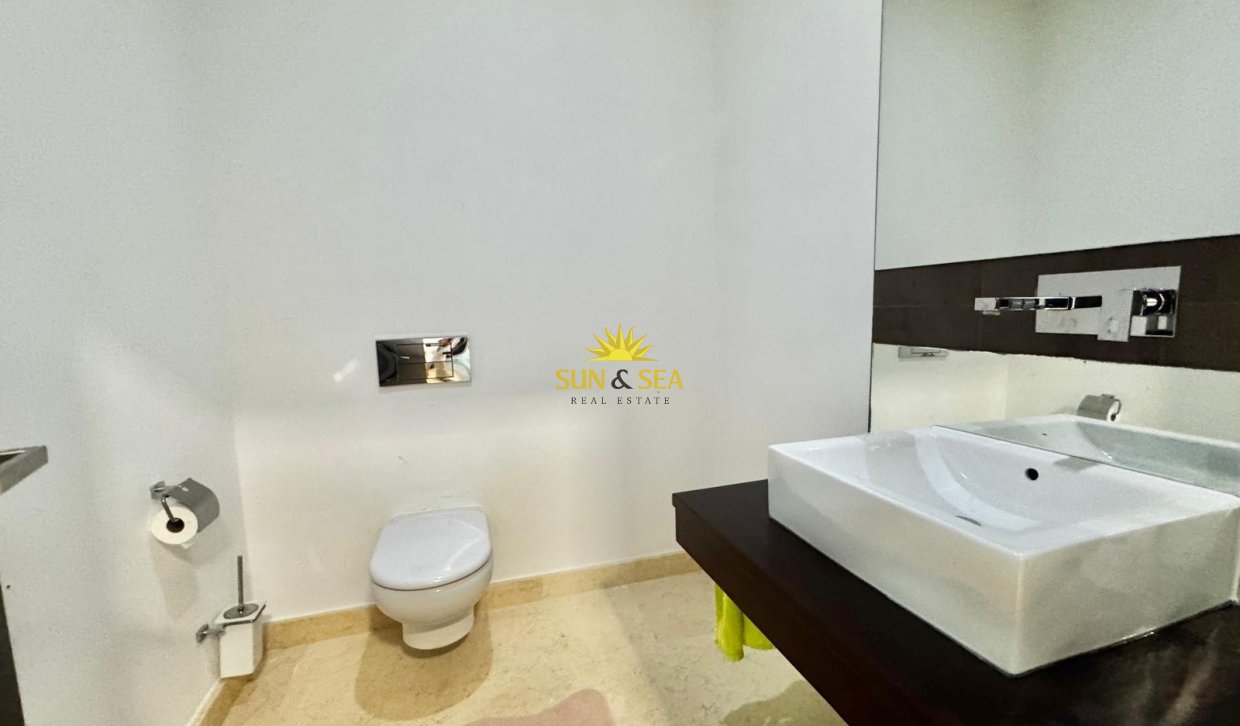 Resale - Villa / Semi detached - Orihuela Costa - Cabo Roig