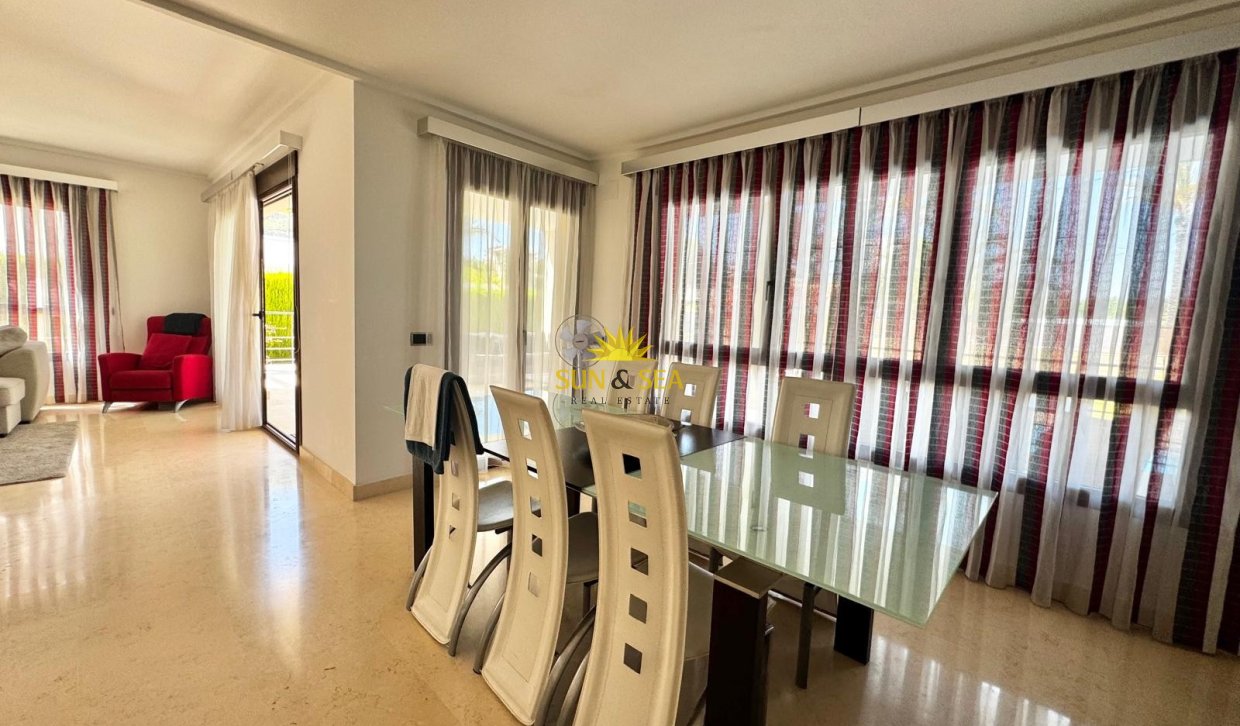Resale - Villa / Semi detached - Orihuela Costa - Cabo Roig