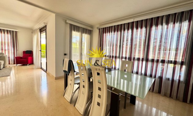 Resale - Villa / Semi detached - Orihuela Costa - Cabo Roig