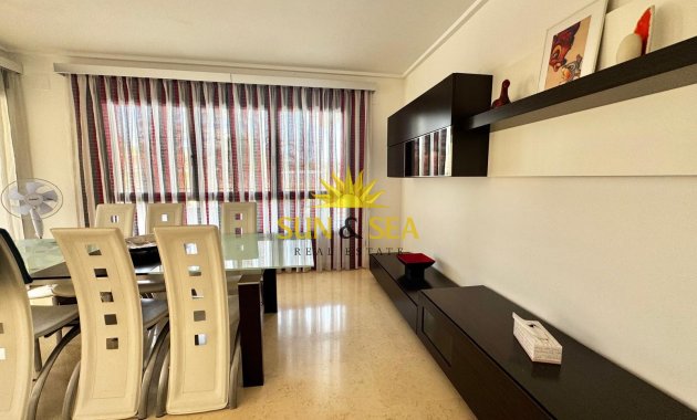 Resale - Villa / Semi detached - Orihuela Costa - Cabo Roig