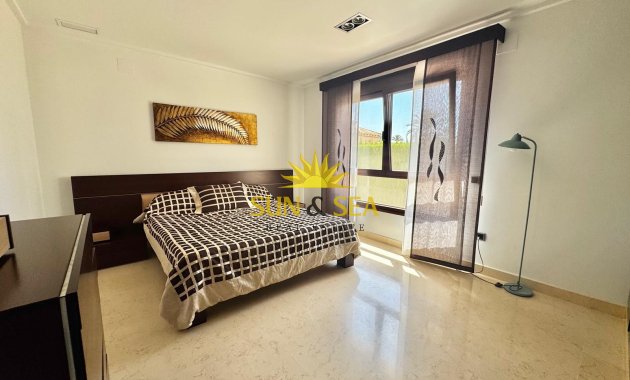 Resale - Villa / Semi detached - Orihuela Costa - Cabo Roig