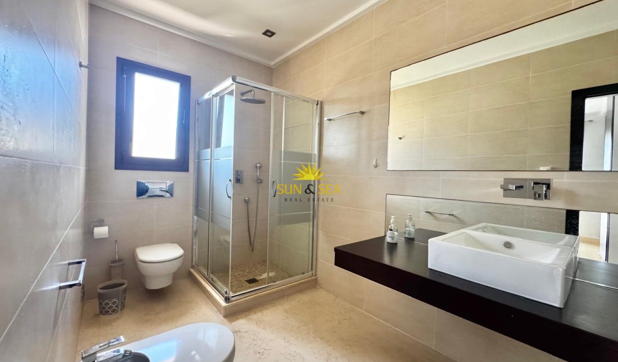 Resale - Villa / Semi detached - Orihuela Costa - Cabo Roig