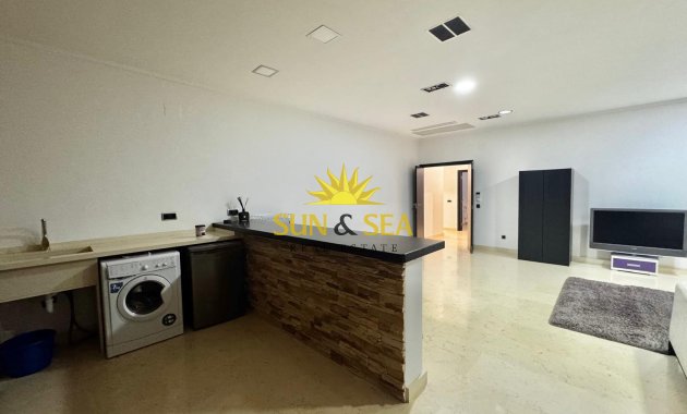 Resale - Villa / Semi detached - Orihuela Costa - Cabo Roig