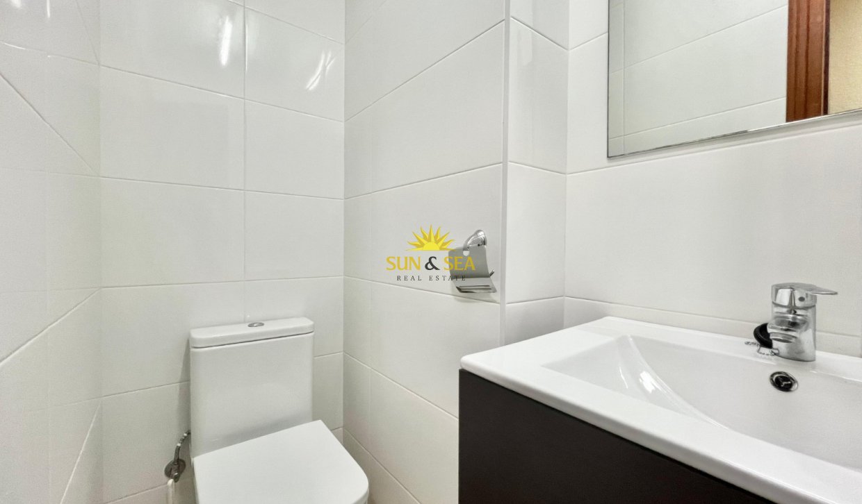 Reventa - Apartamento - Torrevieja - Paseo maritimo