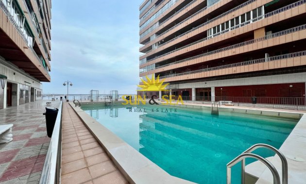 Reventa - Apartamento - Torrevieja - Paseo maritimo