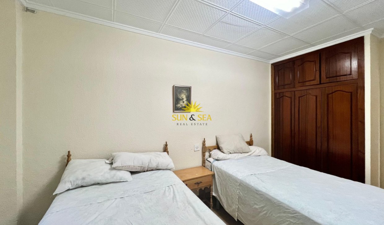 Reventa - Apartamento - Torrevieja - Paseo maritimo