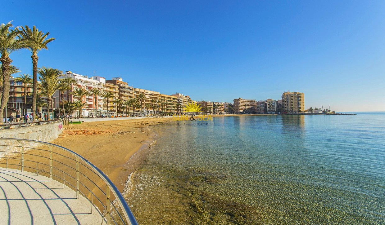 Reventa - Flat - Torrevieja - Playa del cura