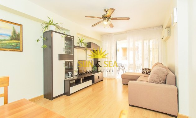 Reventa - Flat - Torrevieja - Playa del cura