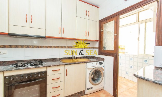 Reventa - Flat - Torrevieja - Playa del cura