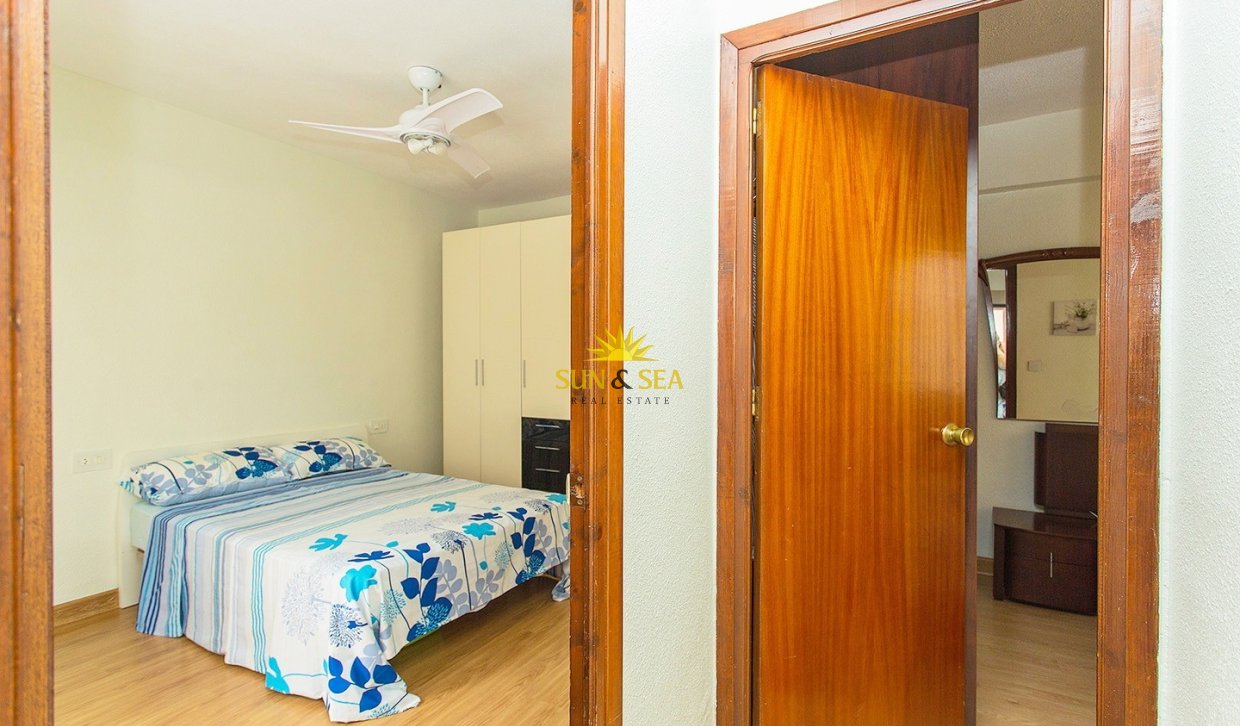Reventa - Flat - Torrevieja - Playa del cura