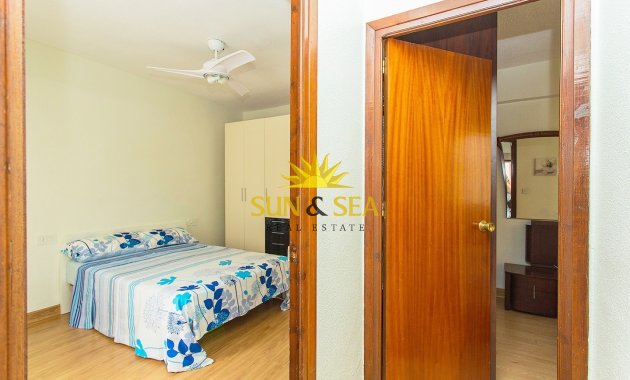Reventa - Flat - Torrevieja - Playa del cura