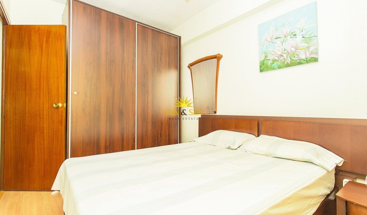 Reventa - Flat - Torrevieja - Playa del cura