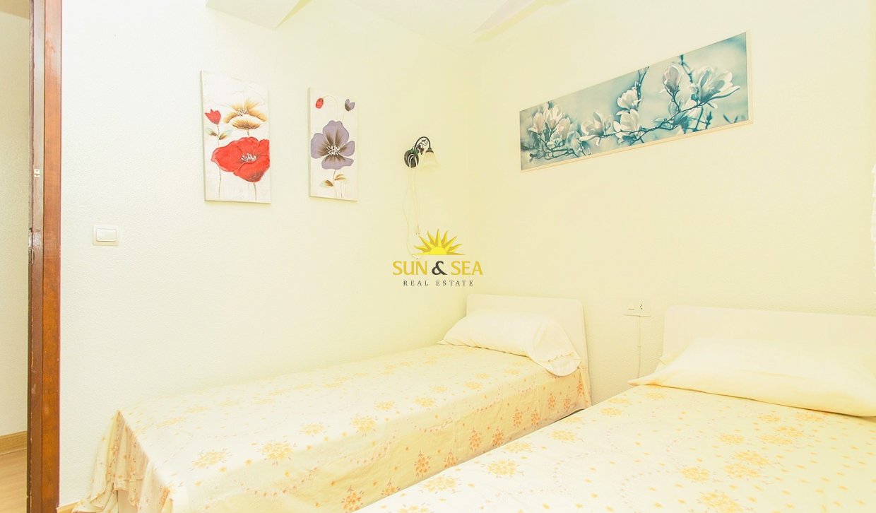 Reventa - Flat - Torrevieja - Playa del cura