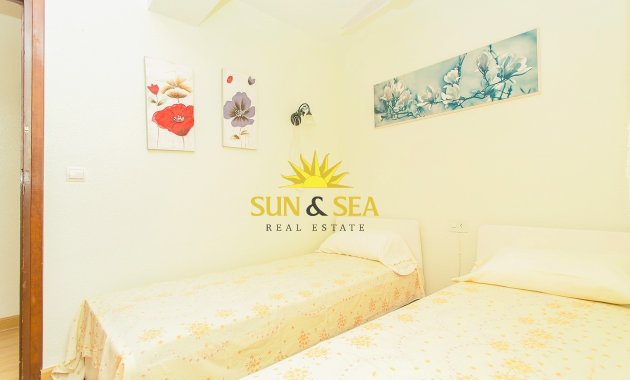 Reventa - Flat - Torrevieja - Playa del cura