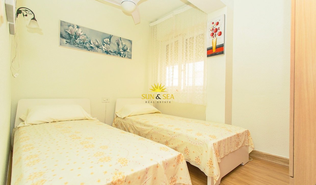 Reventa - Flat - Torrevieja - Playa del cura