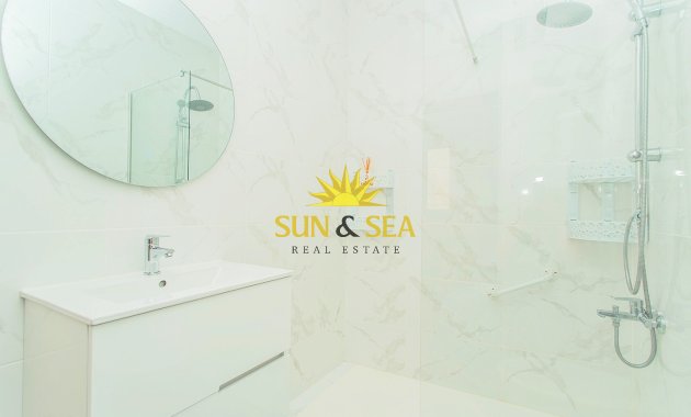 Reventa - Flat - Torrevieja - Playa del cura