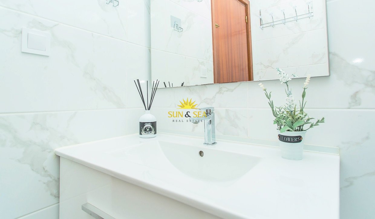 Reventa - Flat - Torrevieja - Playa del cura