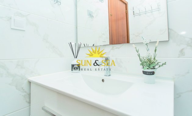 Reventa - Flat - Torrevieja - Playa del cura