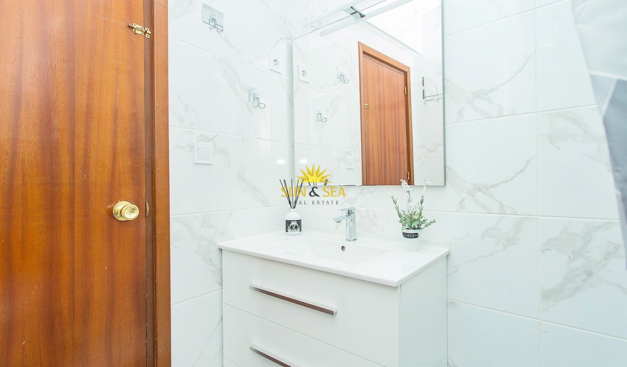 Reventa - Flat - Torrevieja - Playa del cura