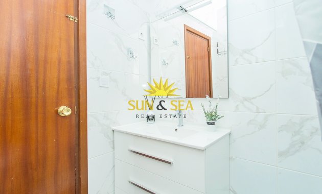 Reventa - Flat - Torrevieja - Playa del cura