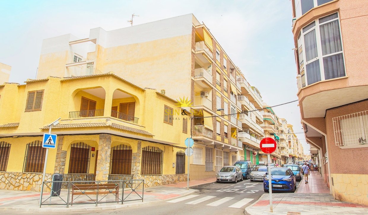 Reventa - Flat - Torrevieja - Playa del cura
