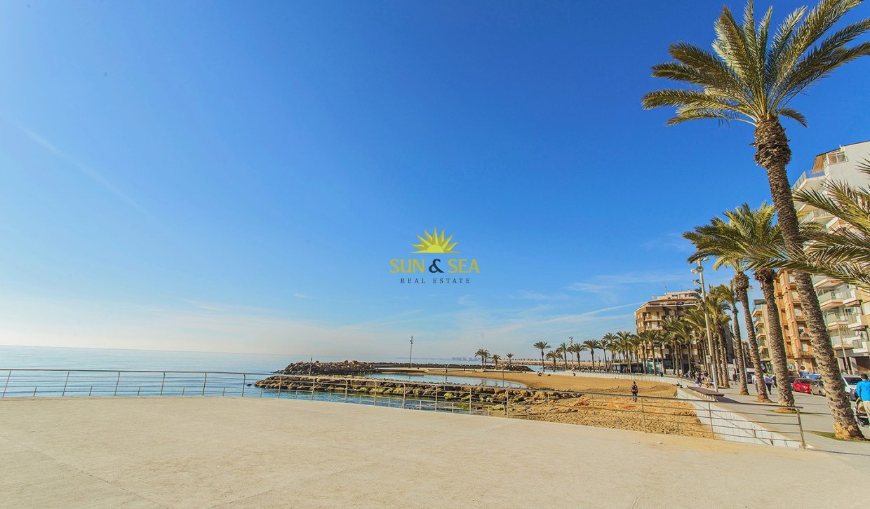 Reventa - Flat - Torrevieja - Playa del cura