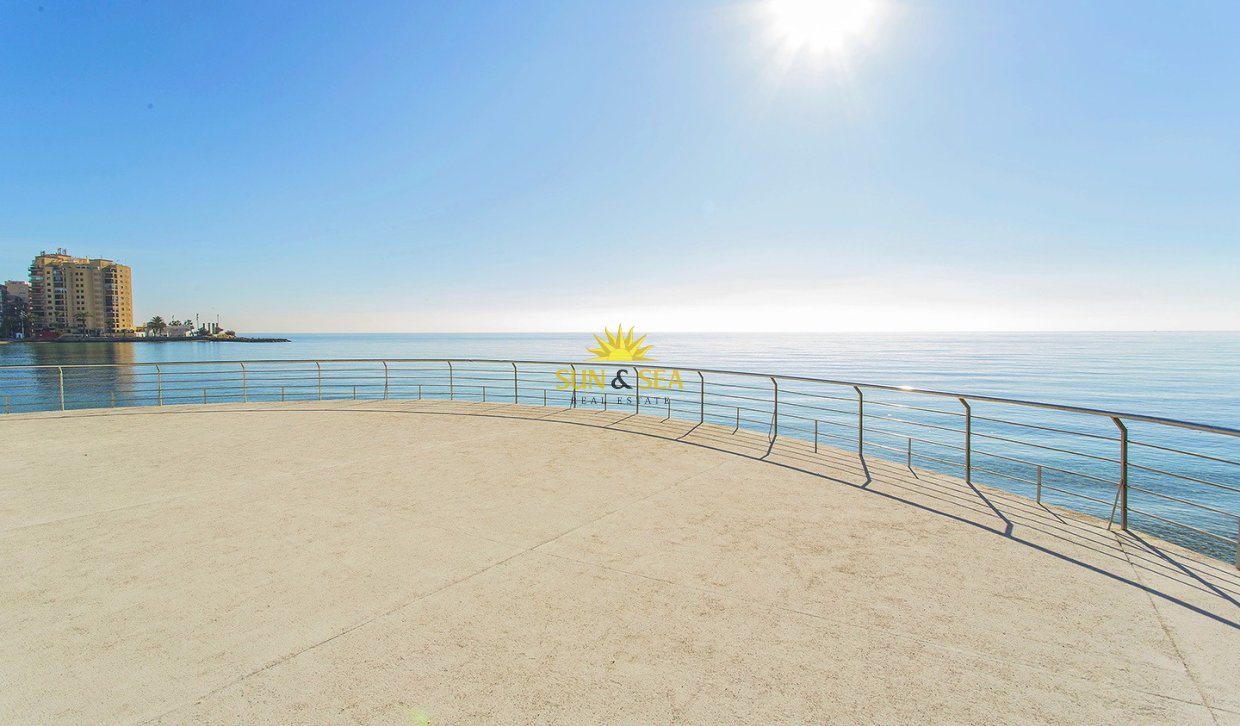 Reventa - Flat - Torrevieja - Playa del cura