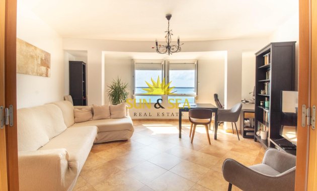 Resale - Apartment - Torrevieja - Acequion
