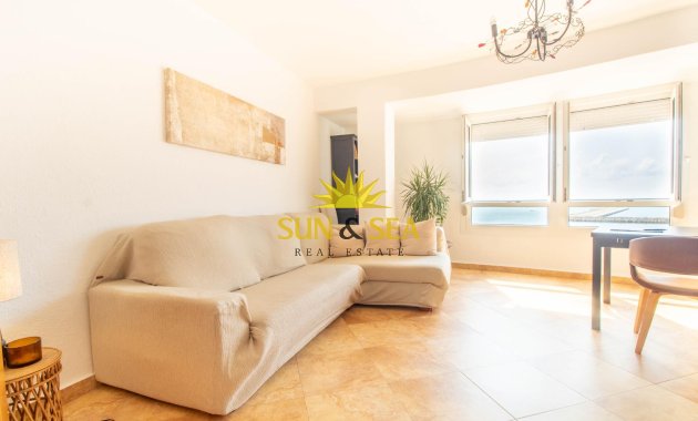 Resale - Apartment - Torrevieja - Acequion